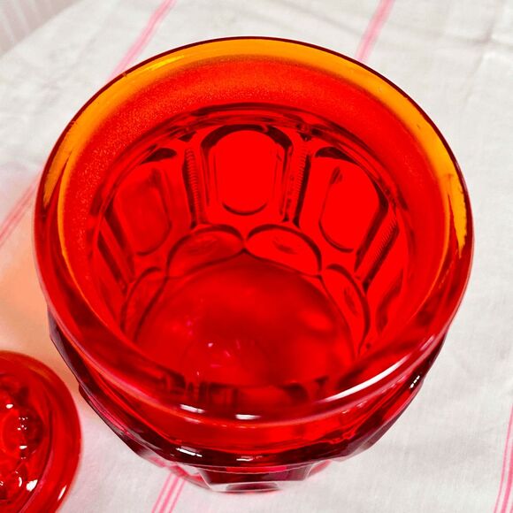 Vintage L.E. Smith Glass Moon and Stars Amberina Medium Lidded Canister - Picture 4 of 7